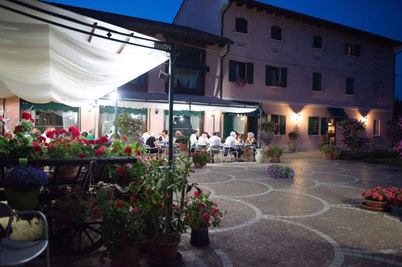 Osteria Alla Pasina Dosson Buitenkant foto