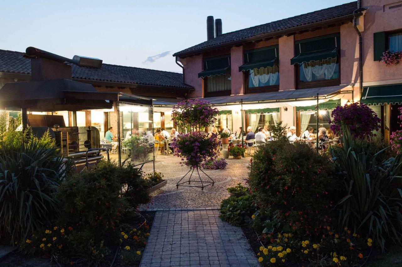 Osteria Alla Pasina Dosson Buitenkant foto