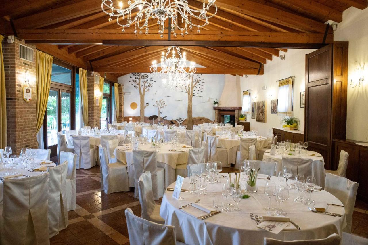 Osteria Alla Pasina Dosson Buitenkant foto